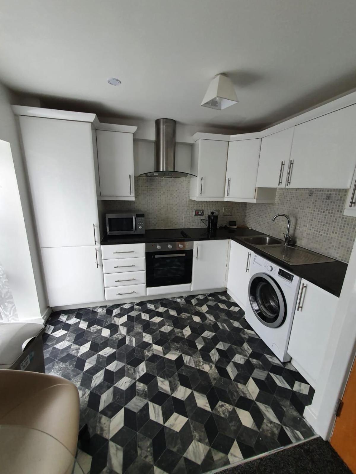 Quiet 2 Bedroom Flat In Darlington With Free Parking, Wi-Fi And More 外观 照片