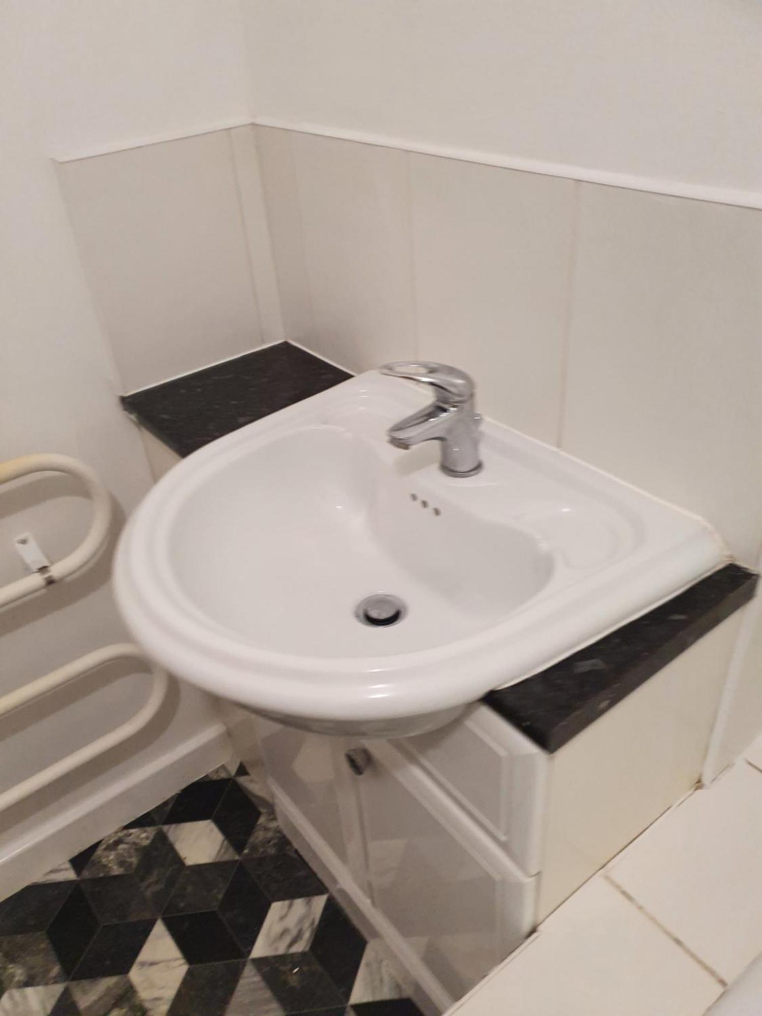 Quiet 2 Bedroom Flat In Darlington With Free Parking, Wi-Fi And More 外观 照片